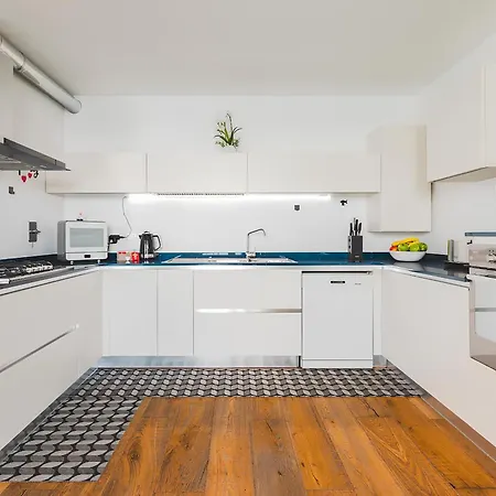 Attico Riva Mare Apartmán Múggia