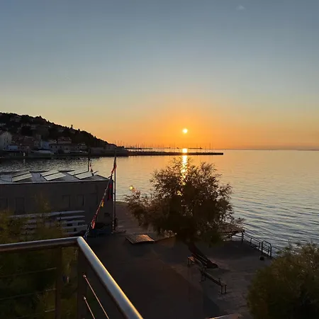 Lejlighed Attico Riva Mare *
